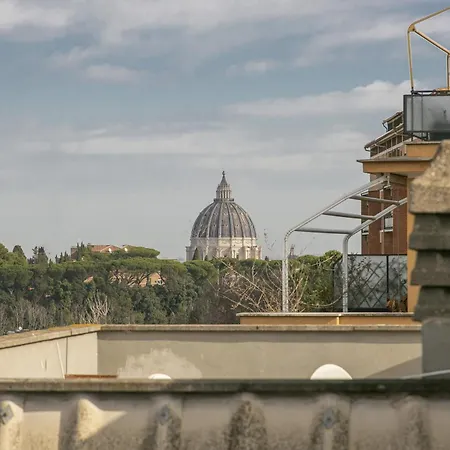 Terrazza San Pietro Vicino Metro A * Róma
